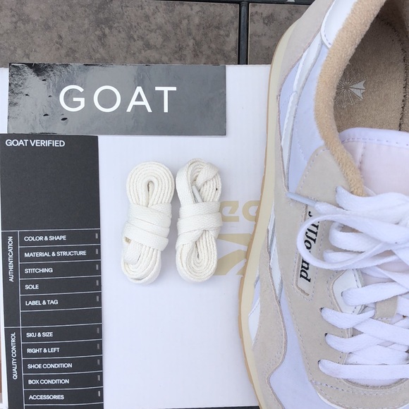 JJJJOUND X Reebok - Picture 13 of 15